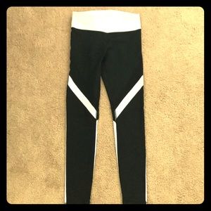 Fabletics SMALL yoga pants